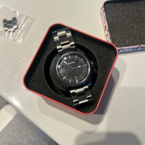 Fossil Machine Smoke Stainless Steel Watch - good condition! Comes in box - Picture 5 of 13